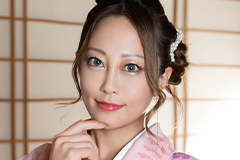 Have sex with a seductive beauty in Japanese clothing! Hina Kusakabe