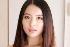 Vertical Style Video 022:  Fashion Girl Rides On Face Kanna Sakuno