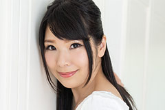 Jeans Beauty Vol.27 Koharu Tachibana