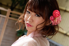 Luxury Adult Healing Spa: Riina Okamoto Riina Okamoto