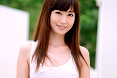 Summer Nude: Sea and slender body Ayaka