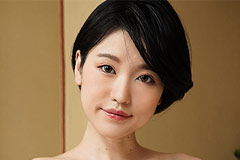 My best friend's girlfriend was a slut and came to visit me at night Kotomi Yuzuno